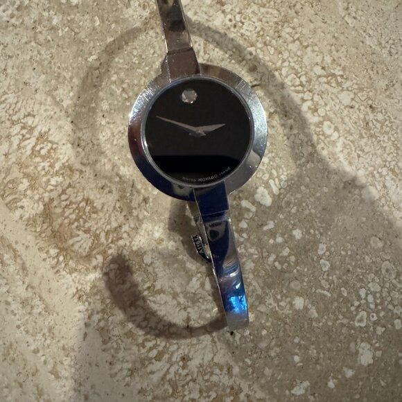 Genuine MOVADO bracelet watch!!! - Picture 5 of 5